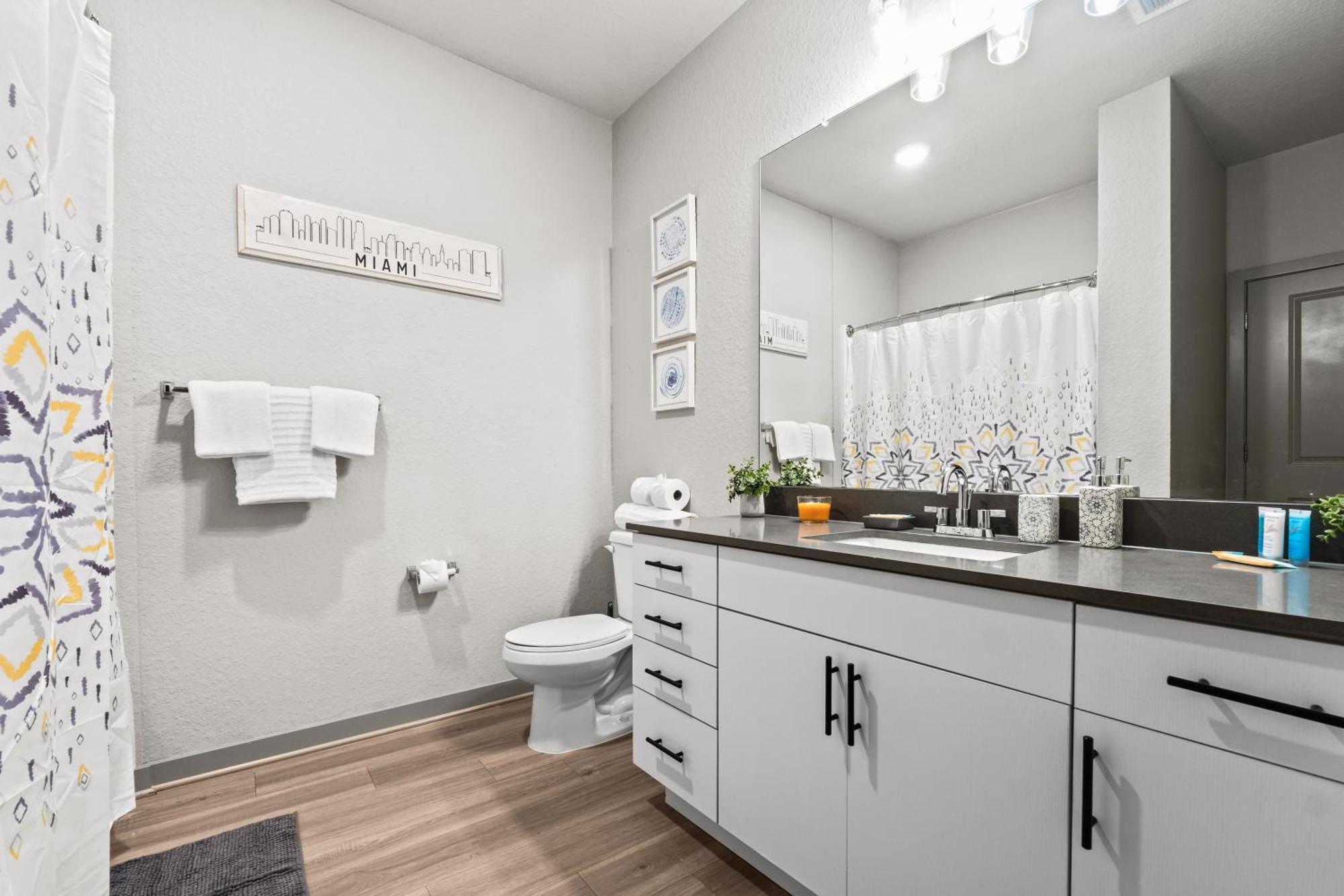 Downtown St Pete 2 Bed Near Tropicana Field With Free Parking St. Petersburg Exterior photo